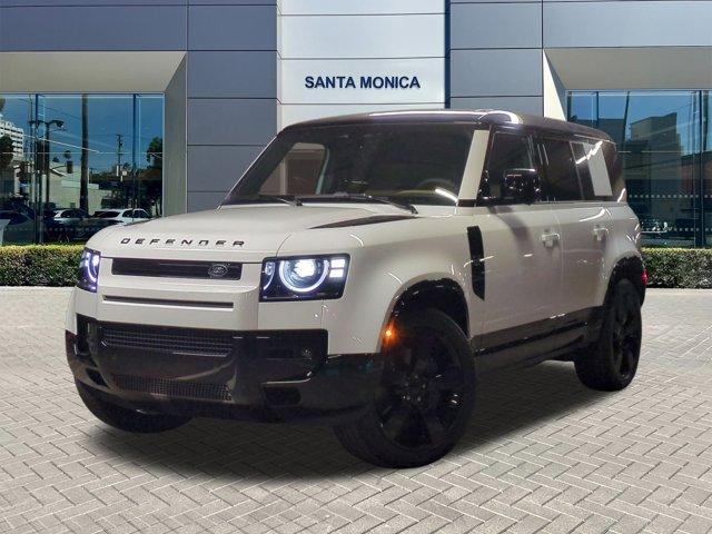 New 2026 Land Rover Defender P500 X-Dynamic SE