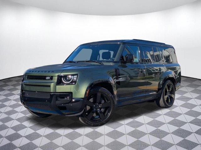 New 2026 Land Rover Defender P400 X-Dynamic SE
