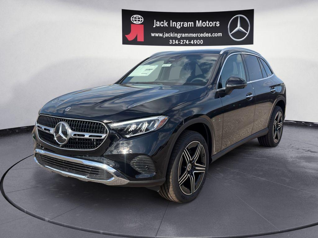 New 2026 Mercedes-Benz GLC 300 Base