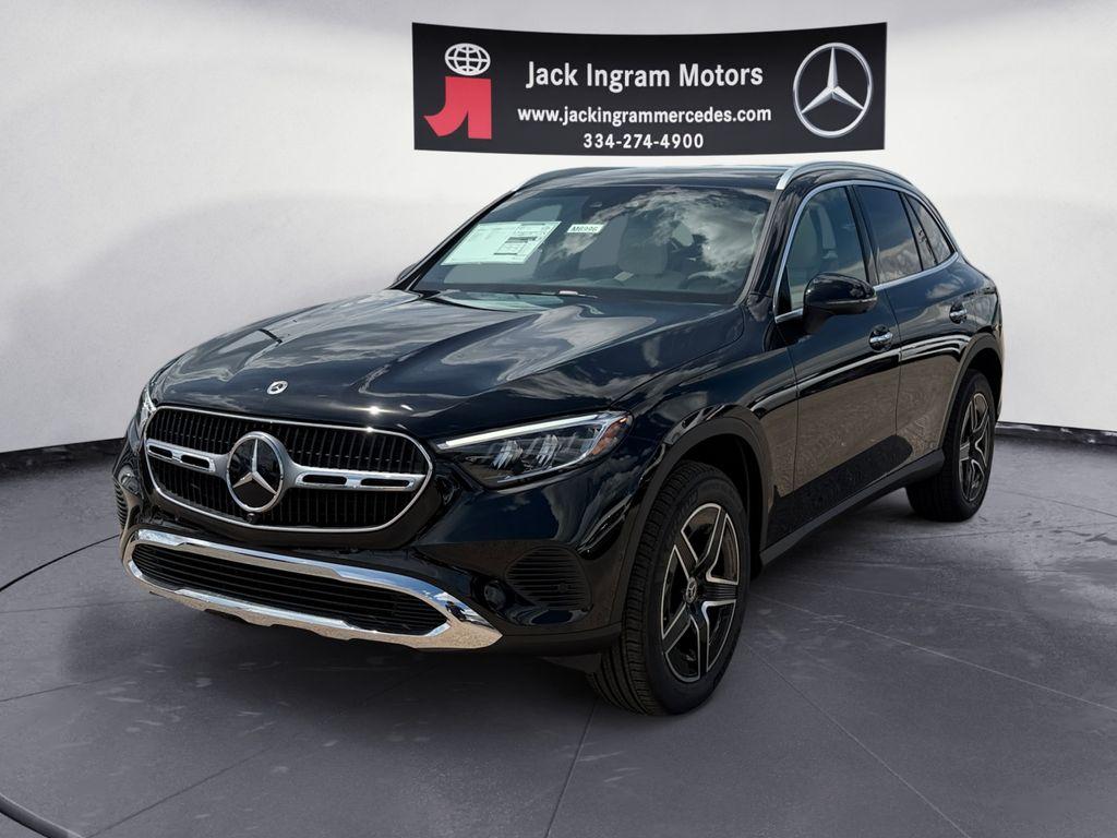 New 2026 Mercedes-Benz GLC 300 Base