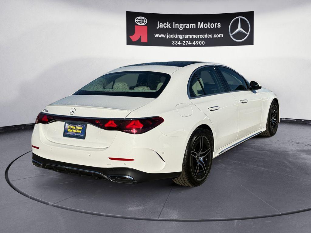 MERCEDES-BENZ E-CLASS - 5