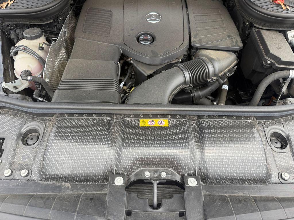 2025 Mercedes-BENZ GLE — миниатюра 24
