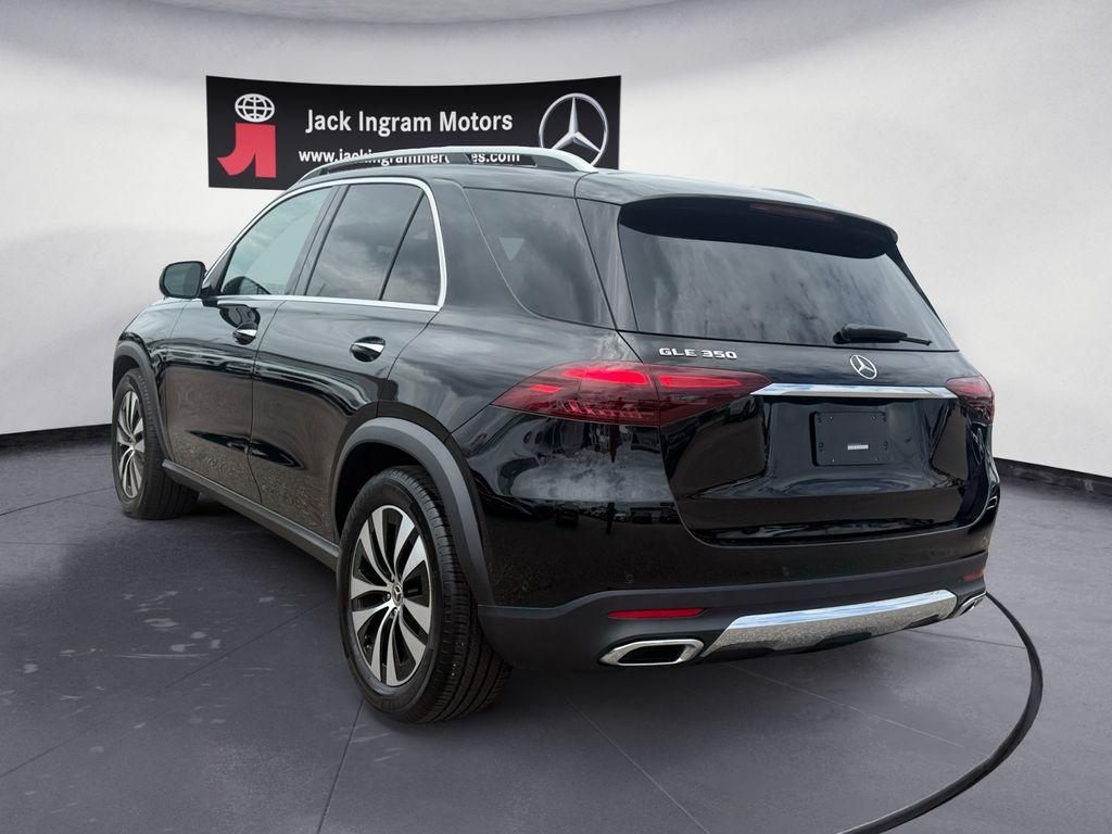 2025 Mercedes-BENZ GLE photo 3