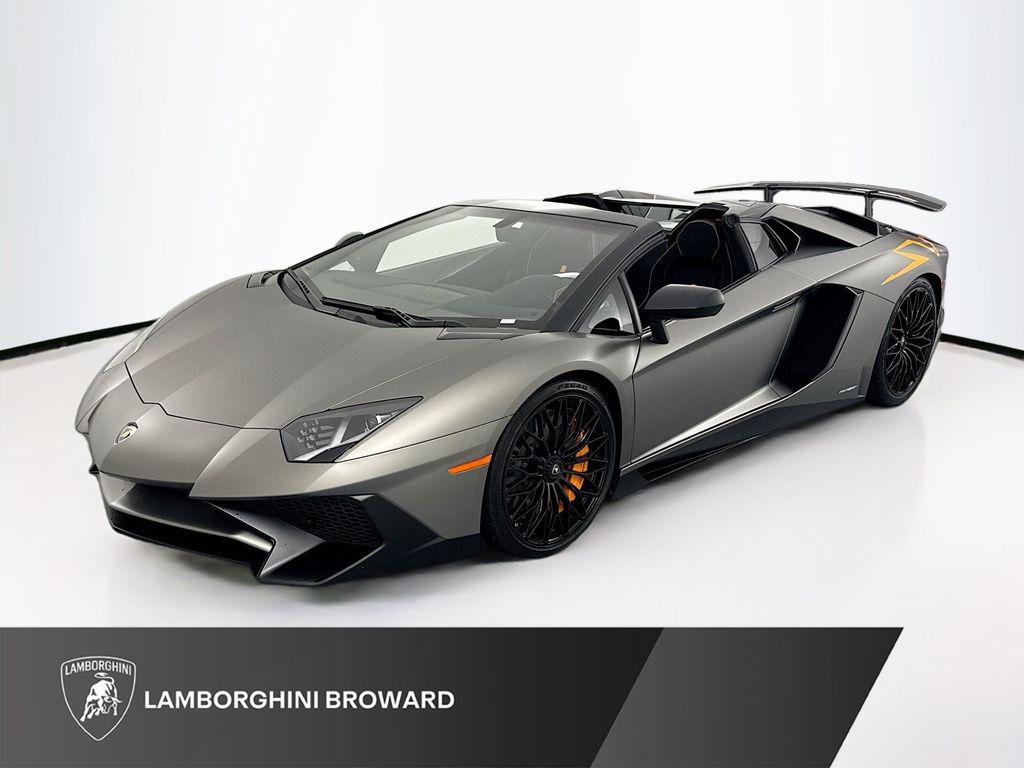 2017 Lamborghini Aventador