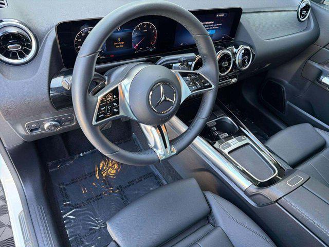 MERCEDES-BENZ GLA-CLASS - 4