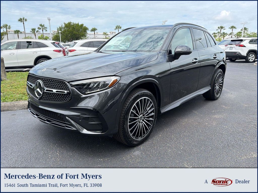 New 2026 Mercedes-Benz GLC 300 Base