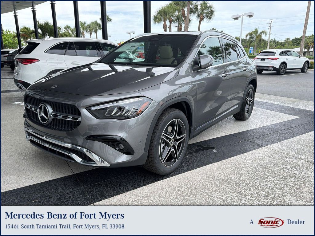 New 2026 Mercedes-Benz GLA 250 4MATIC