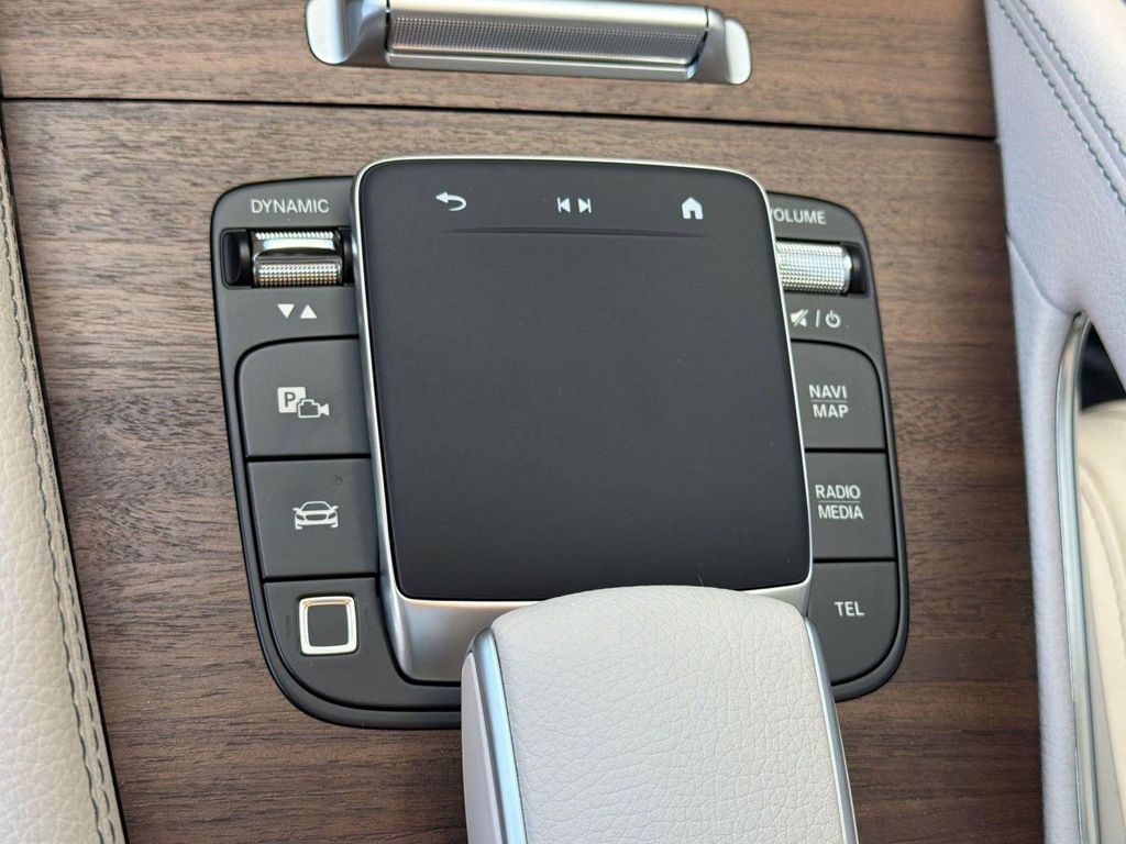 صورة مصغرة 17 لـ 2026 Mercedes-BENZ GLE