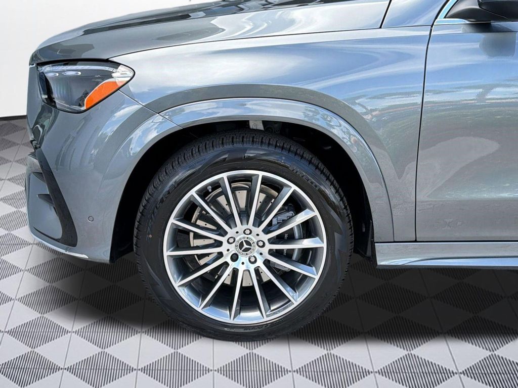 2026 Mercedes-BENZ GLE 缩略图 12