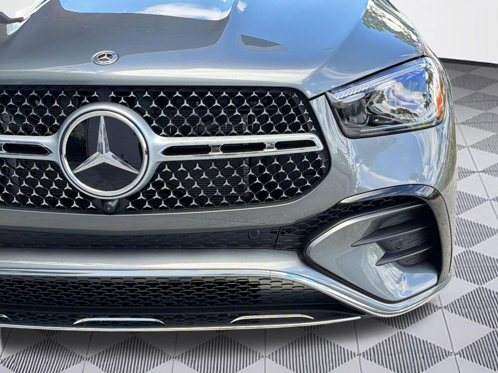2026 Mercedes-BENZ GLE 缩略图 11