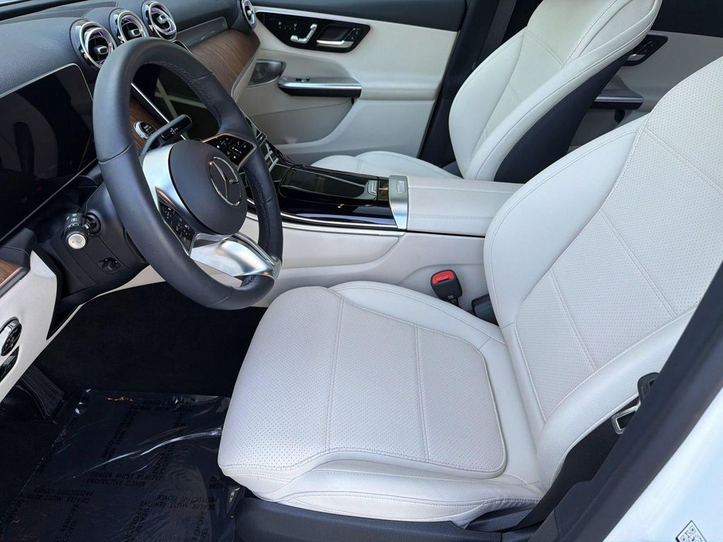 صورة 5 لـ 2026 Mercedes-BENZ GLC