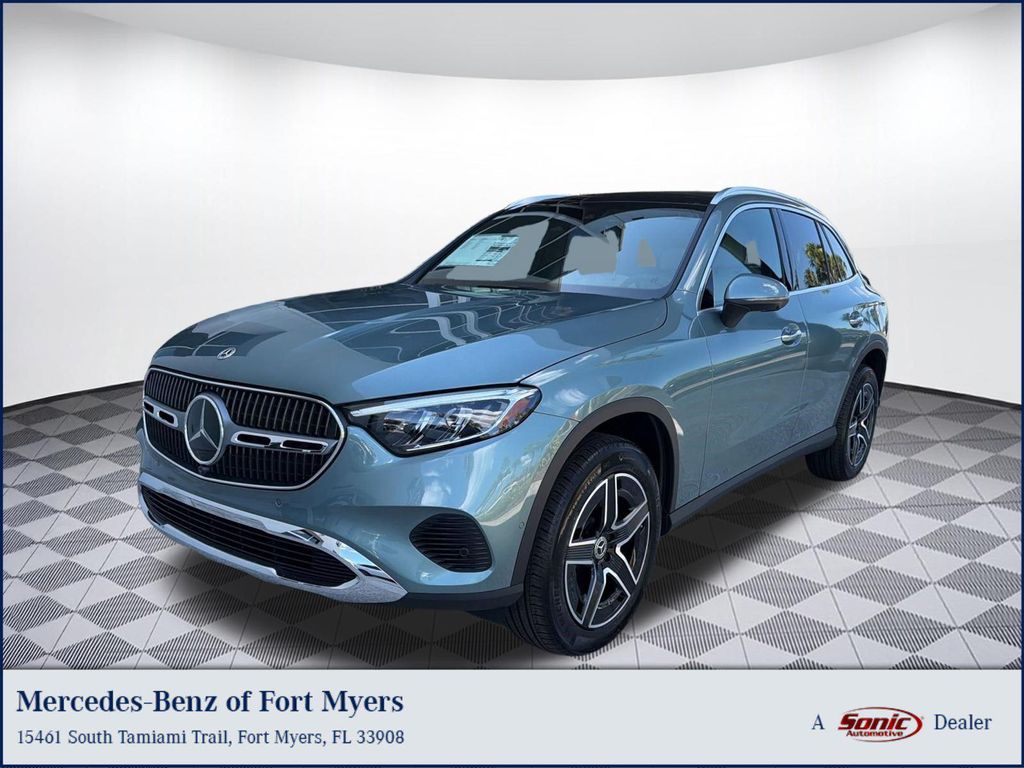 New 2026 Mercedes-Benz GLC 300 4MATIC