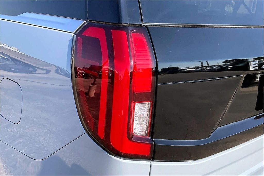 صورة مصغرة 14 لـ 2027 FORD EXPEDITION MAX ACTIVE 4X4