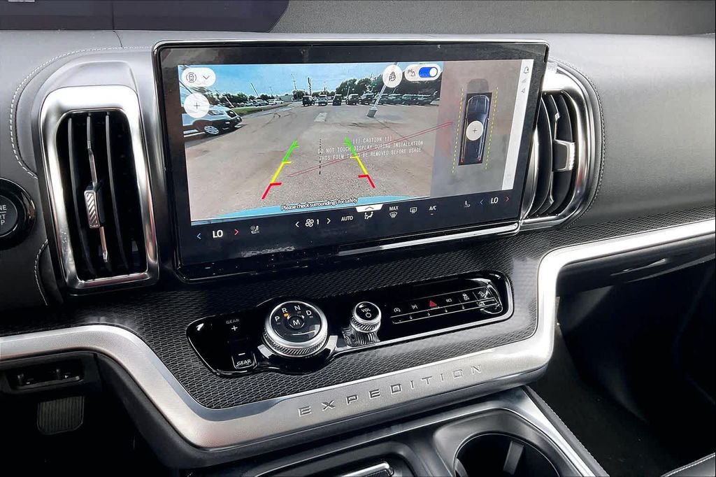 2026 FORD EXPEDITION PLATINUM — миниатюра 18