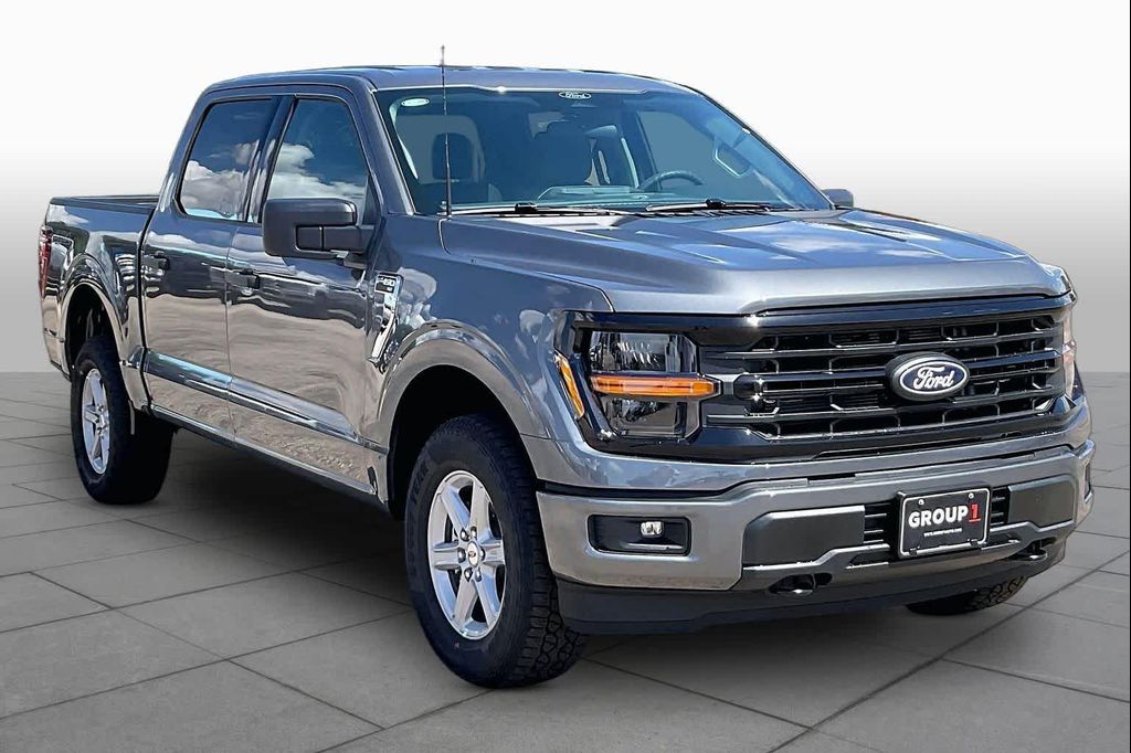 صورة 2 لـ 2026 FORD F-150 XLT