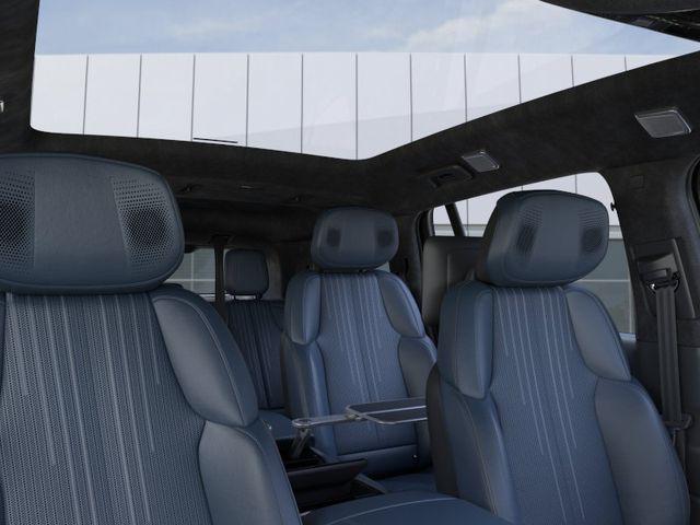 2026 Cadillac ESCALADE IQ PREMIUM LUXURY — фото 24