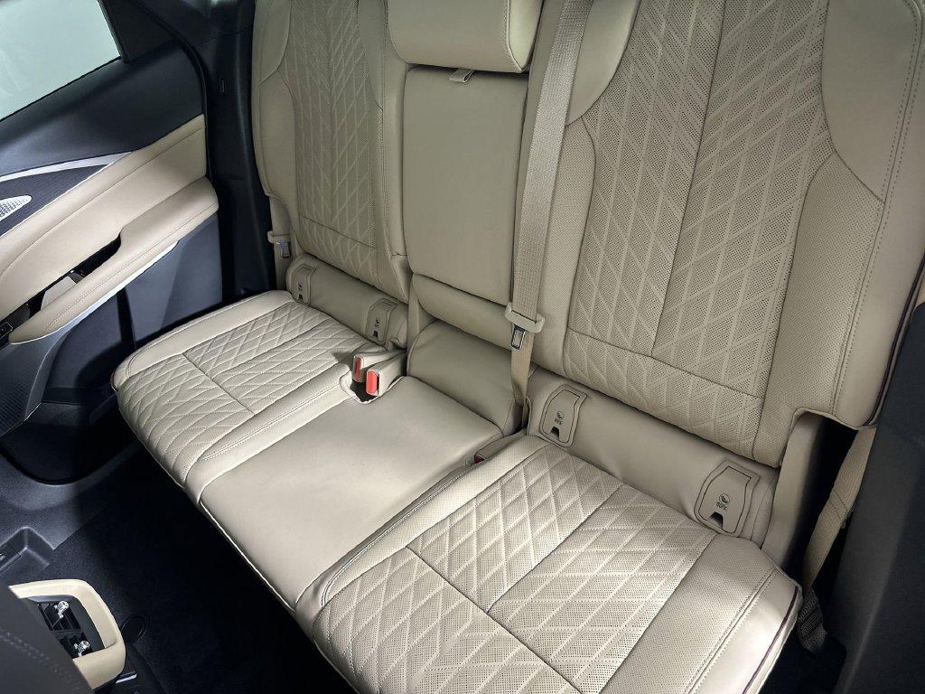 صورة مصغرة 28 لـ 2026 Cadillac LYRIQ SIGNATURE LUXURY