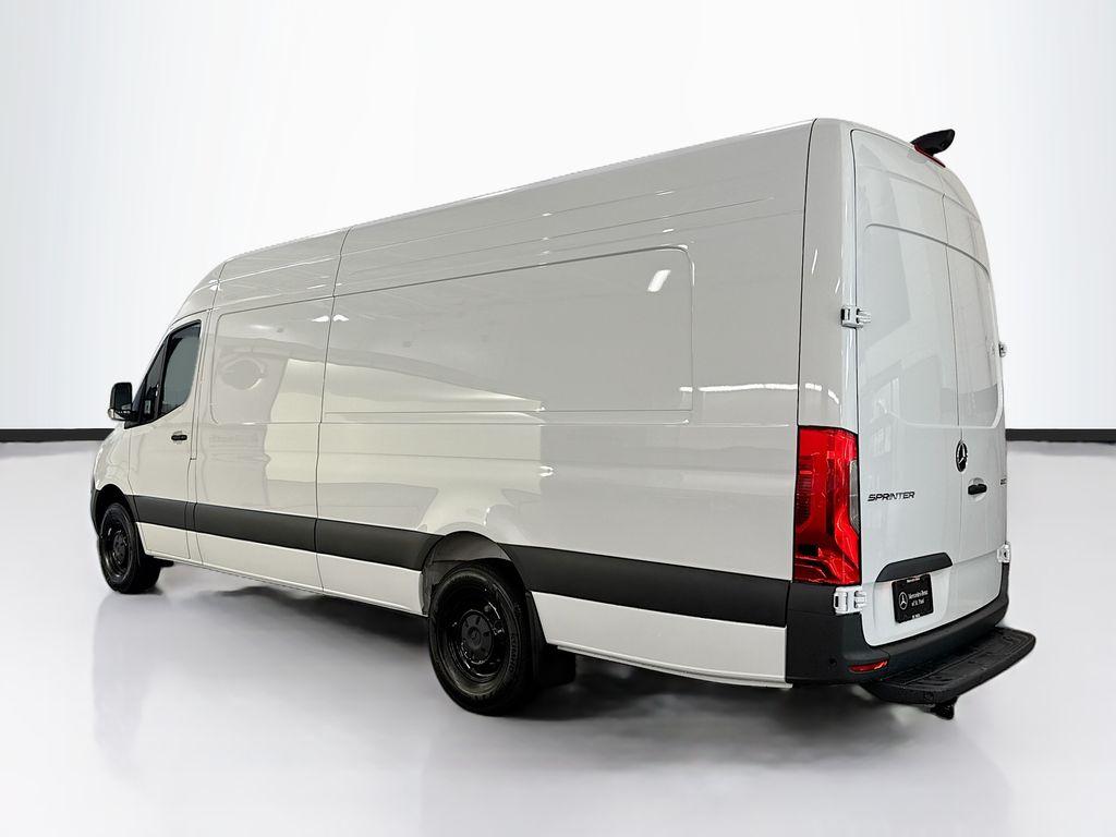 صورة 7 لـ 2026 Mercedes-BENZ OTHERS