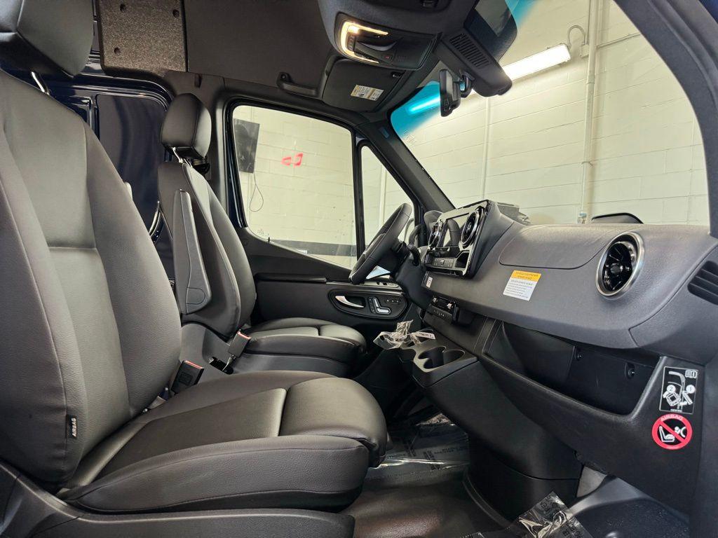2026 Mercedes-BENZ OTHERS 缩略图 14