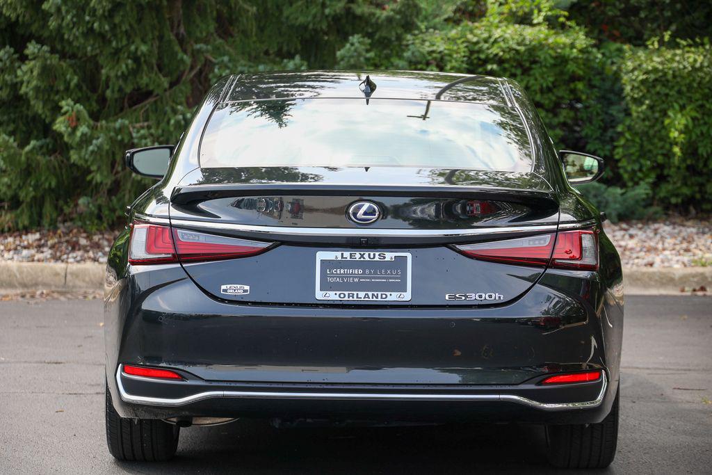 2022 Lexus ES 300H LUXURY — фото 42