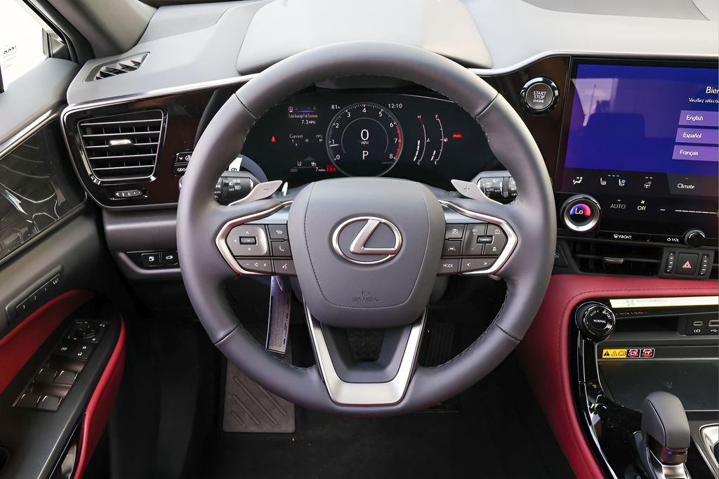 صورة مصغرة 10 لـ 2026 Lexus NX 350 PREMIUM