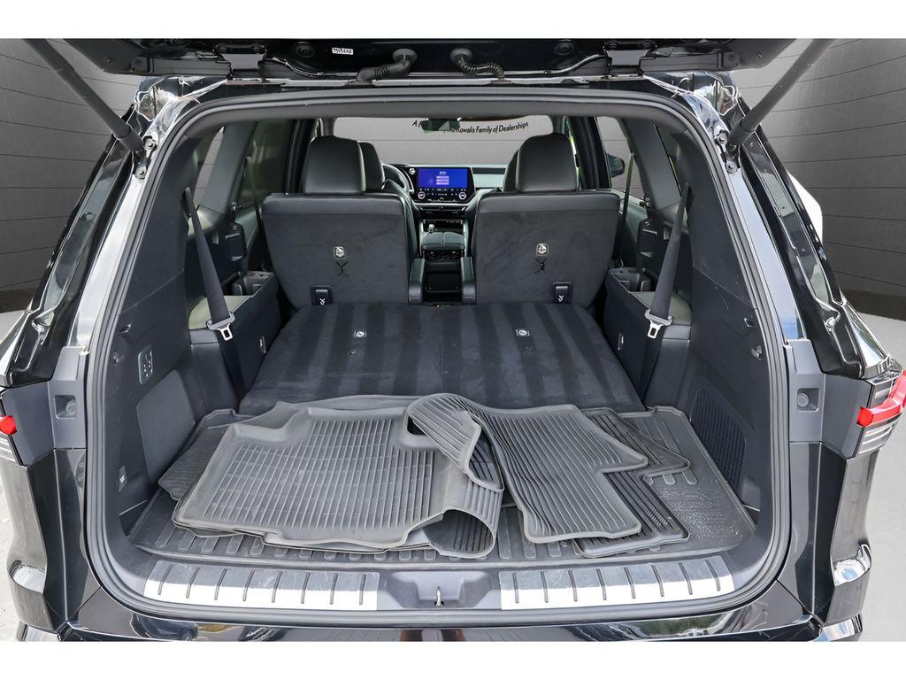 صورة 47 لـ 2024 Lexus TX 500H F SPORT PREMIUM