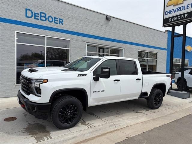 New 2026 Chevrolet Silverado 3500 LT
