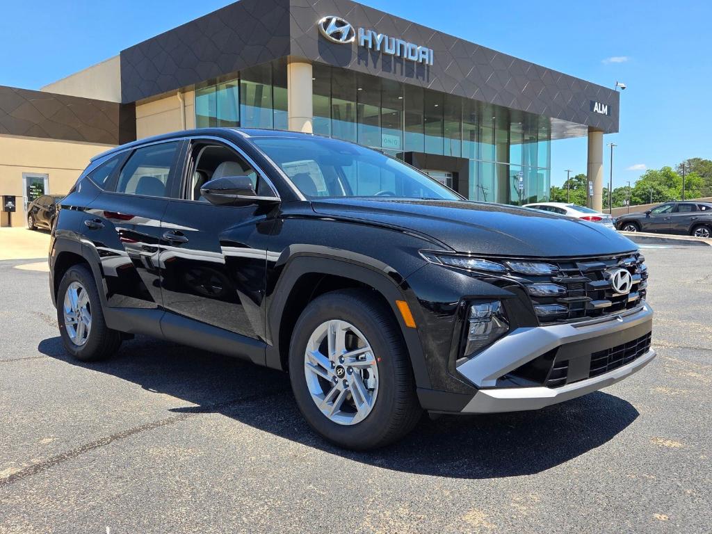 New 2026 Hyundai TUCSON SE