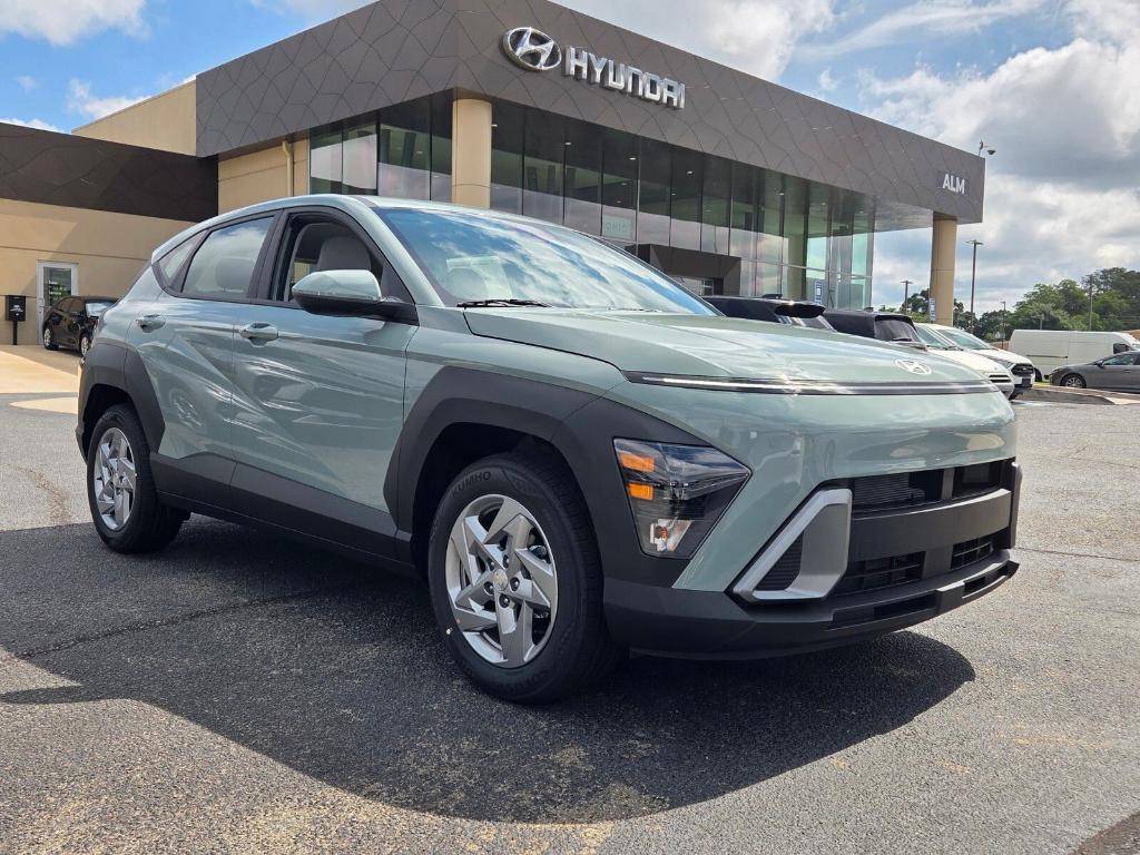 New 2026 Hyundai KONA SE