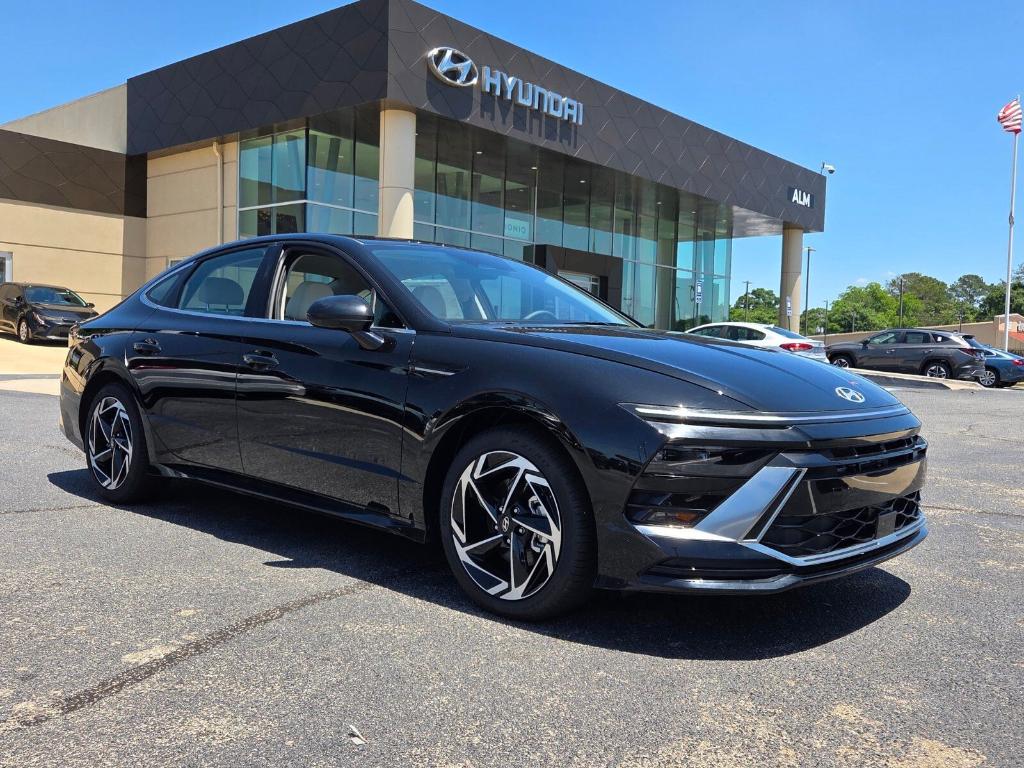 New 2026 Hyundai SONATA SEL Sport