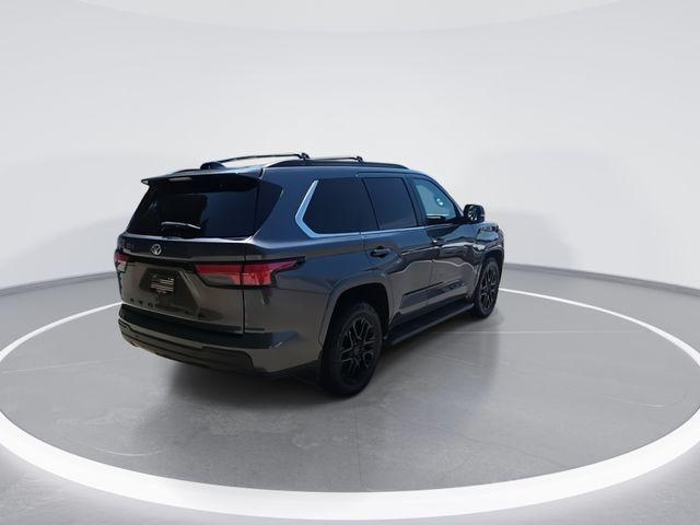 صورة 7 لـ 2024 Toyota SEQUOIA SR5