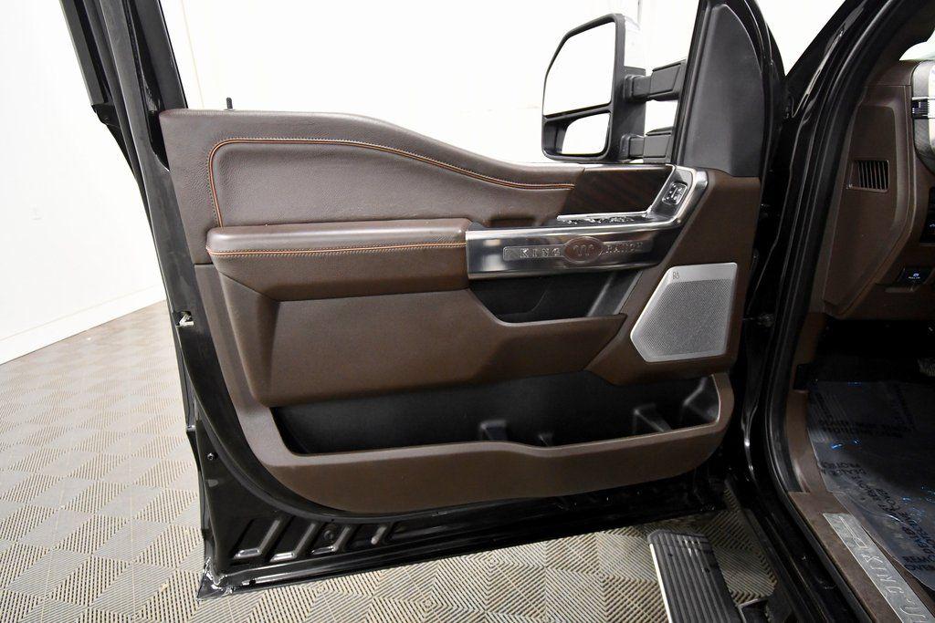 2024 FORD F-250 KING RANCH — миниатюра 13