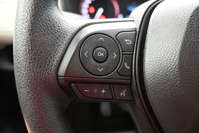 2025 Toyota RAV4 XLE — миниатюра 14