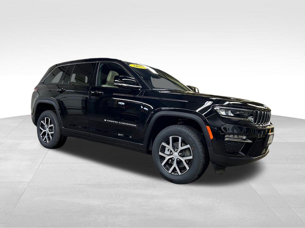 New 2025 Jeep Grand Cherokee Limited