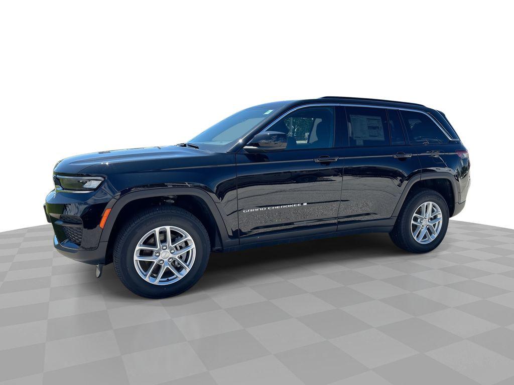 New 2025 Jeep Grand Cherokee Laredo