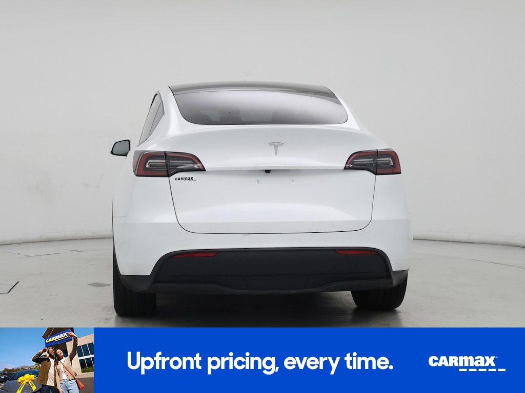 TESLA MODEL Y LONG RANGE - 7