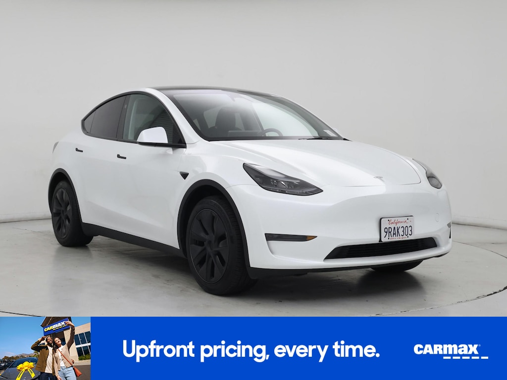 TESLA MODEL Y LONG RANGE - 1