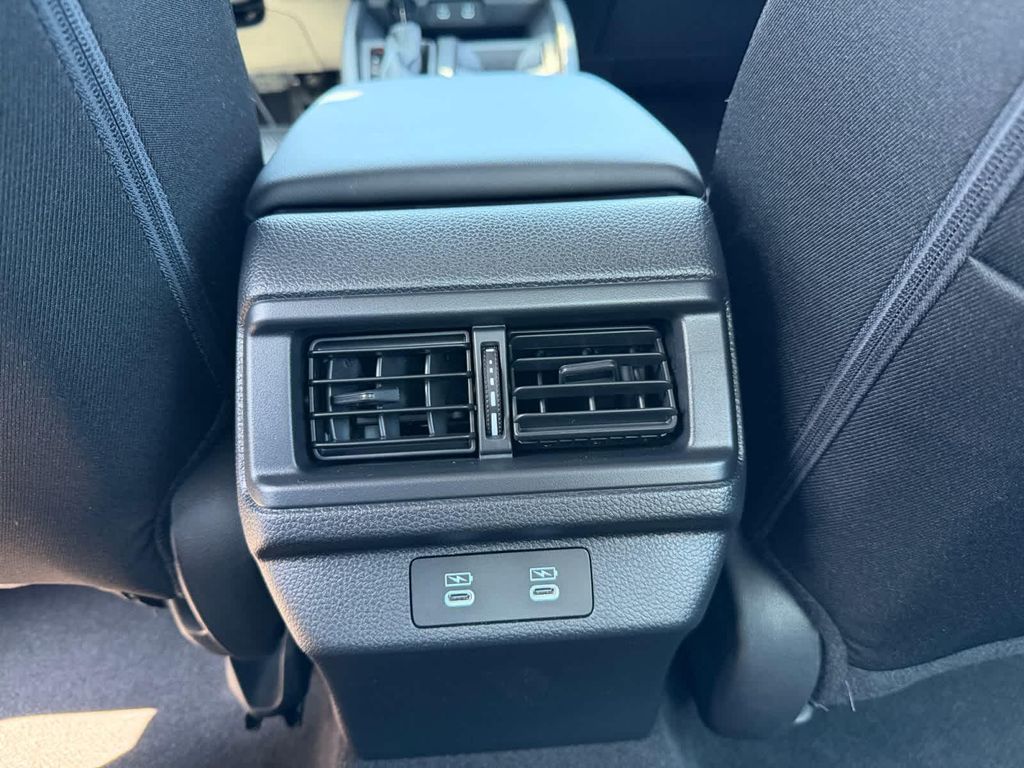 صورة مصغرة 13 لـ 2026 Honda ACCORD SE