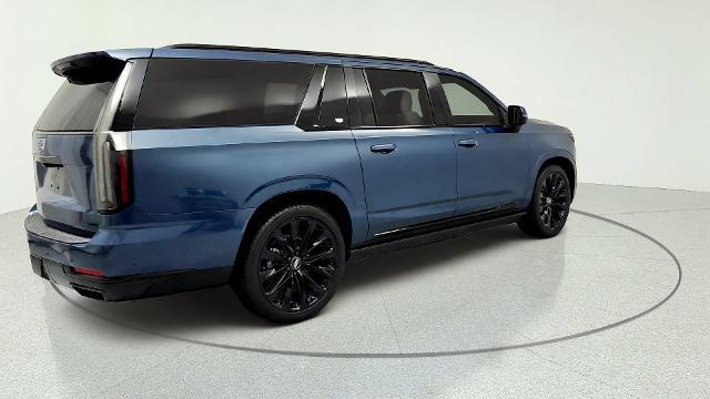 صورة 5 لـ 2026 Cadillac ESCALADE ESV PLATINUM SPORT