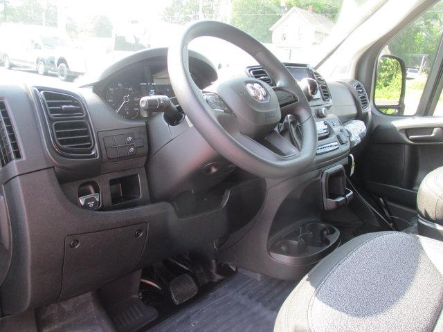 صورة 9 لـ 2026 RAM PROMASTER 1500 LOW ROOF