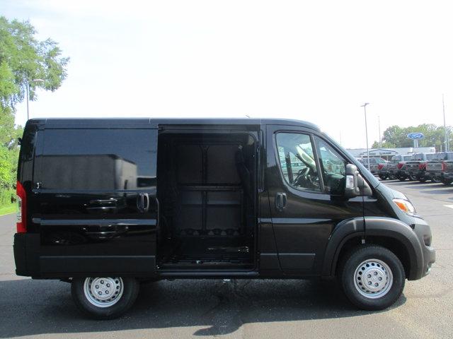 2026 RAM PROMASTER 1500 LOW ROOF — миниатюра 21