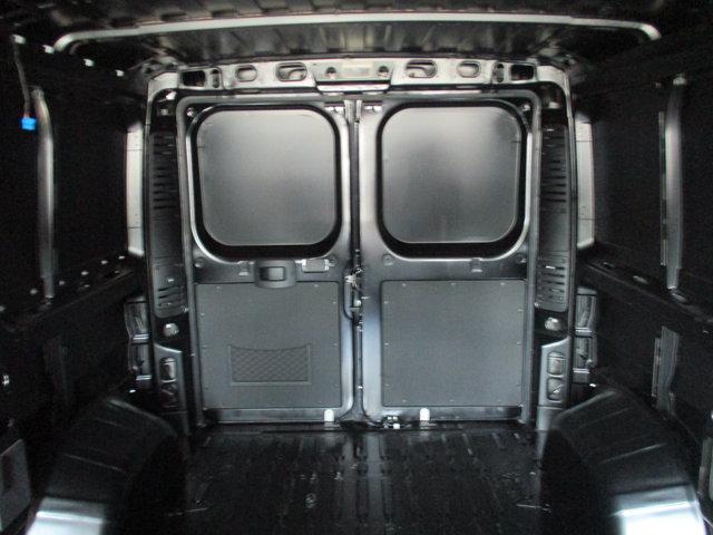 2026 RAM PROMASTER 1500 LOW ROOF — миниатюра 20