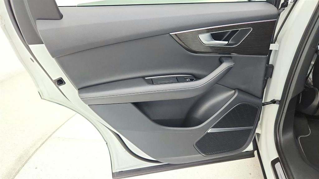 2025 AUDI Q7 55 PREMIUM 缩略图 46