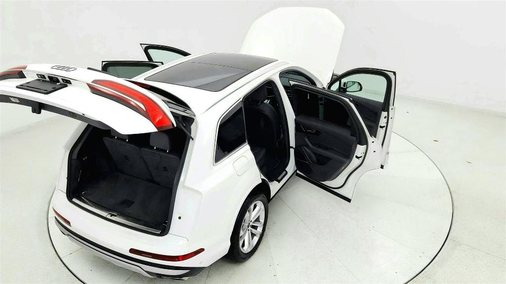 2025 AUDI Q7 55 PREMIUM 缩略图 23