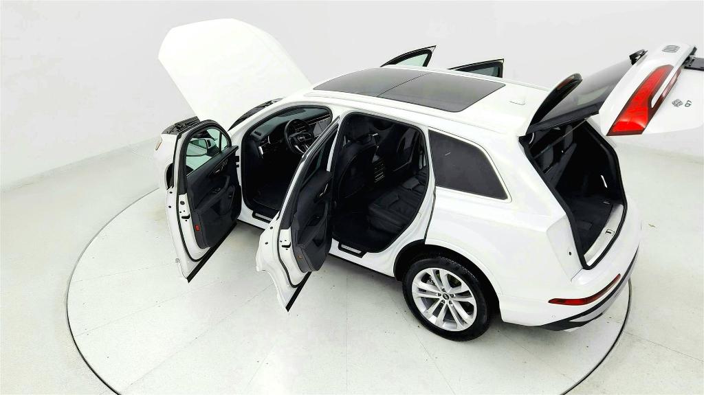 2025 AUDI Q7 55 PREMIUM 缩略图 22