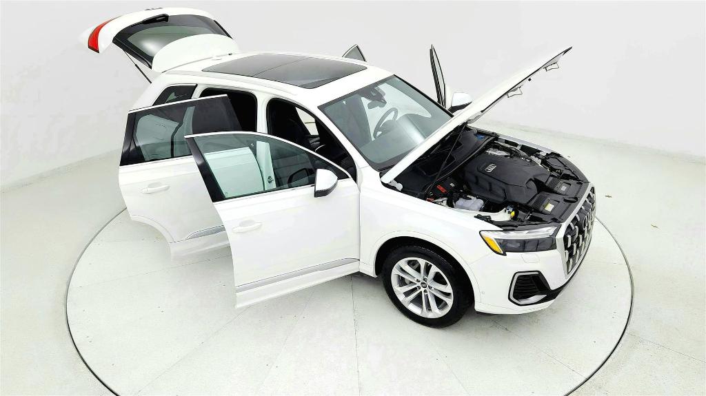 2025 AUDI Q7 55 PREMIUM 缩略图 24