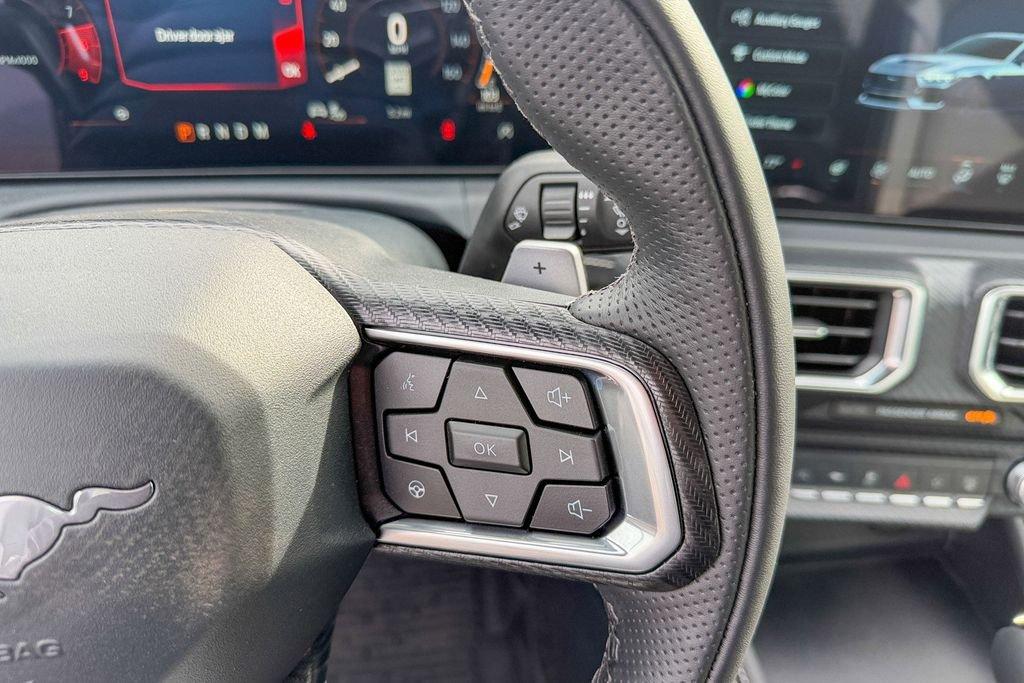 صورة مصغرة 15 لـ 2026 FORD MUSTANG GT PREMIUM