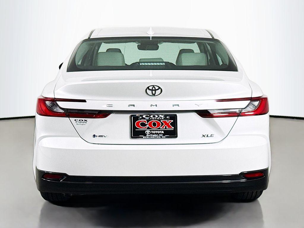 TOYOTA CAMRY - 6