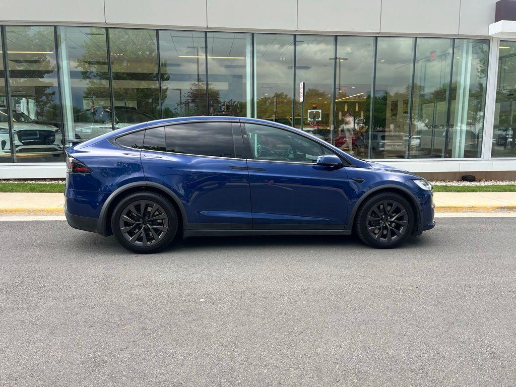 TESLA MODEL X PLAID - 8