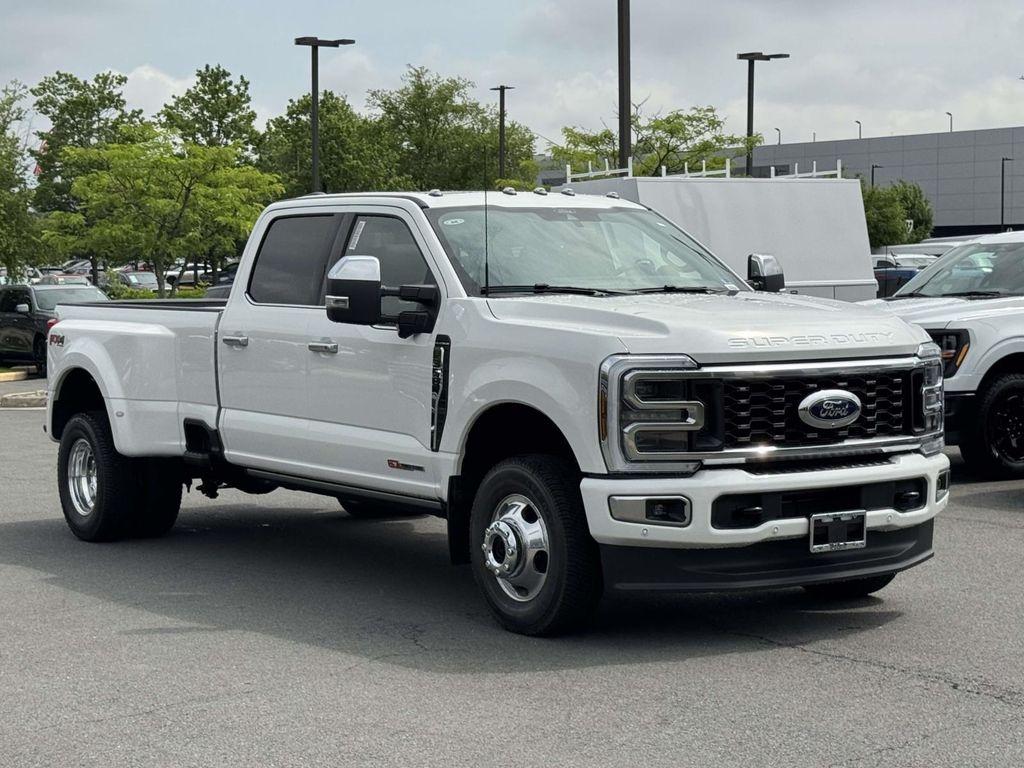 New 2026 Ford F-350 Platinum